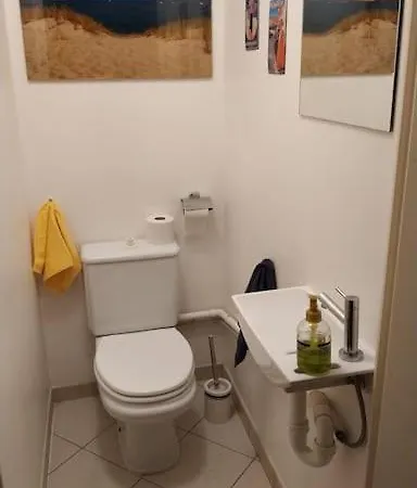2 Bedroom With Large Terrace דירה